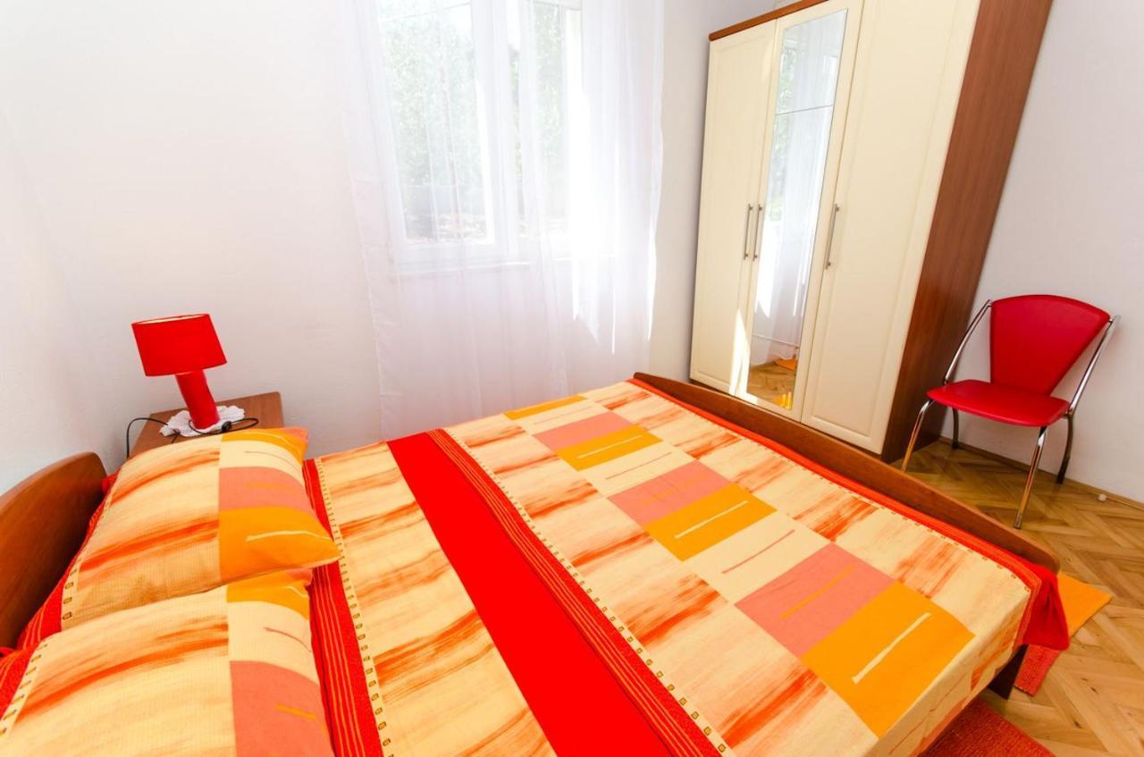 Apartments Ivana Trogir Exterior photo