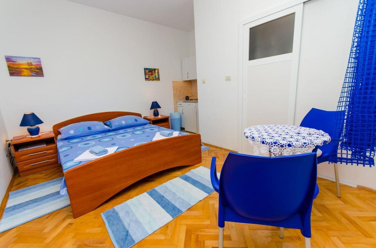 Apartments Ivana Trogir Exterior photo